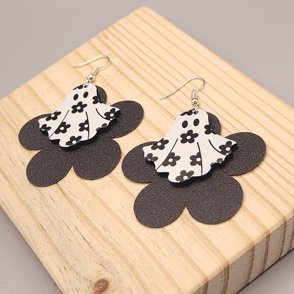 Hauntingly Cute Ghost Earrings with Floral Accents - Picture 2 of 3